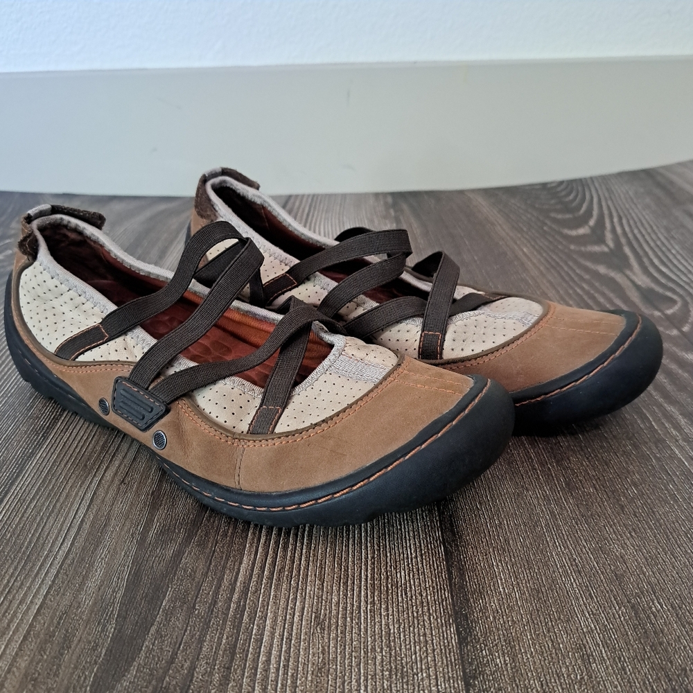 Brown and Cream Casual Privo  Flats Size 6.5 Leather